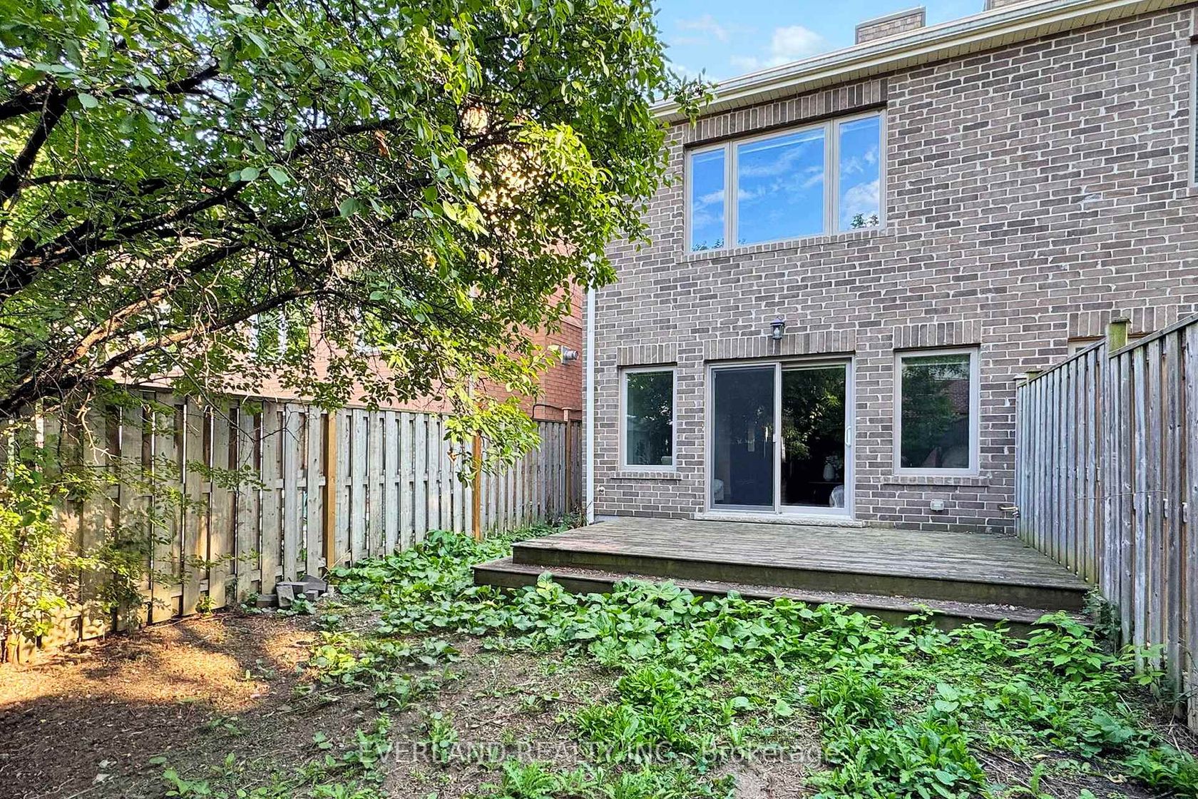 Photo 28 at 160B Finch Avenue E, Newtonbrook East, Toronto Photo 28 at 160B Finch Avenue E, Newtonbrook East, Toronto