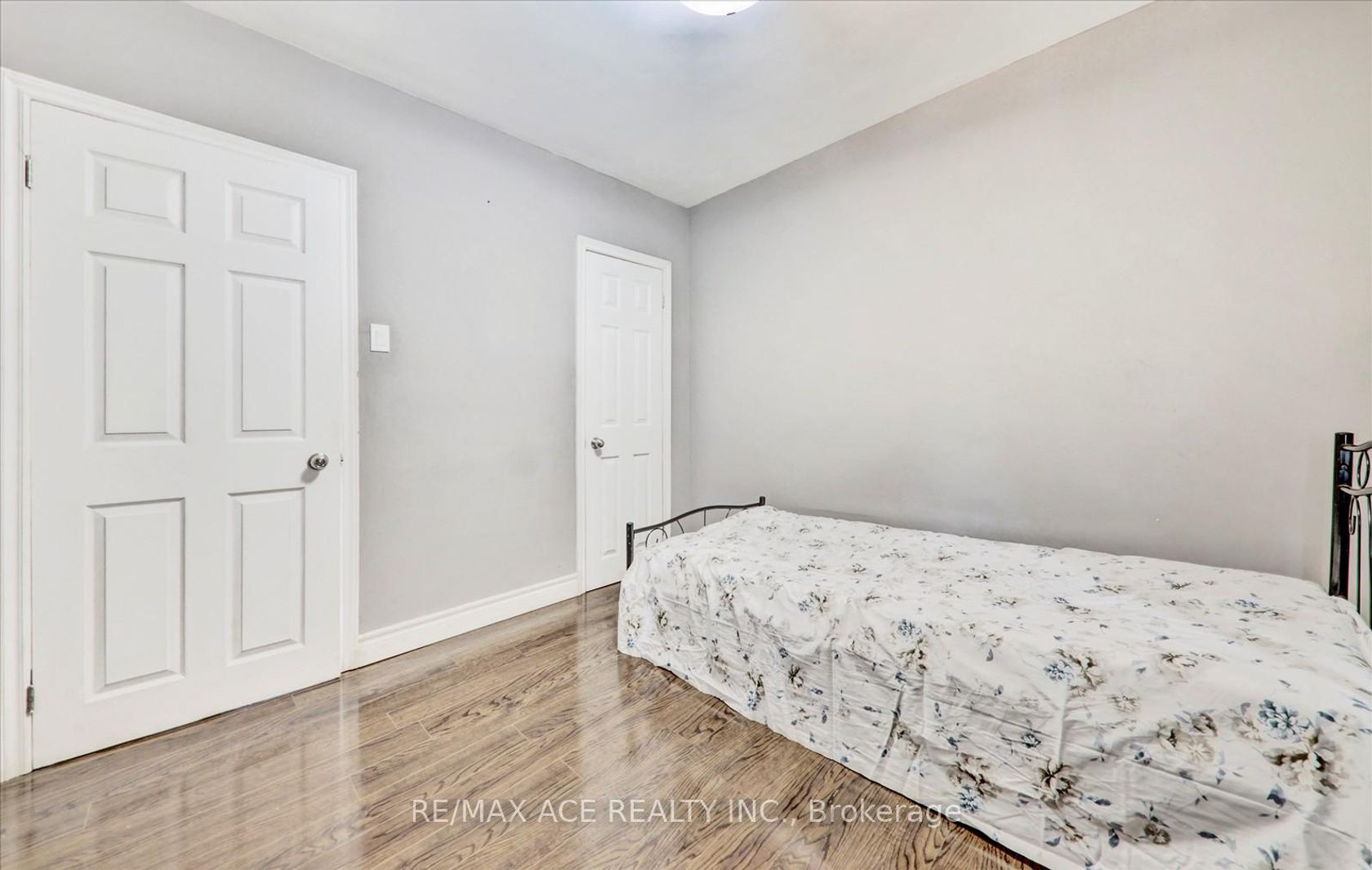 Photo 16 at 10 Blakemanor Boulevard, Woburn, Toronto Photo 16 at 10 Blakemanor Boulevard, Woburn, Toronto
