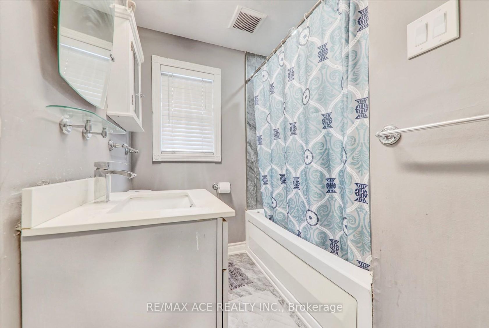 Photo 21 at 10 Blakemanor Boulevard, Woburn, Toronto Photo 21 at 10 Blakemanor Boulevard, Woburn, Toronto