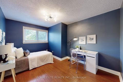 Photo 31 at 88 Millersgrove Drive, Branson, Toronto