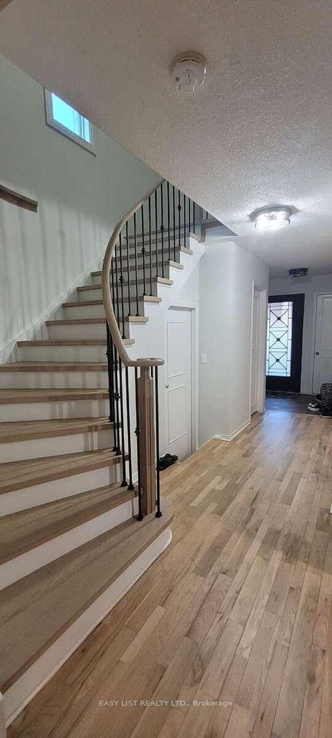 Photo 13 at 15 Miles Court, North Richvale, Richmond Hill