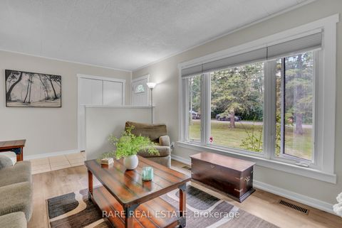 Photo 3 at 1121 Ferrier Avenue, Lefroy, Innisfil