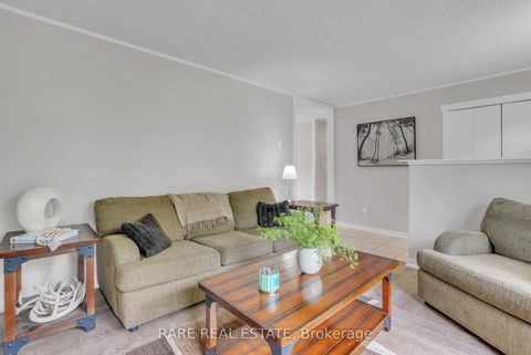 Photo 4 at 1121 Ferrier Avenue, Lefroy, Innisfil Photo 4 at 1121 Ferrier Avenue, Lefroy, Innisfil