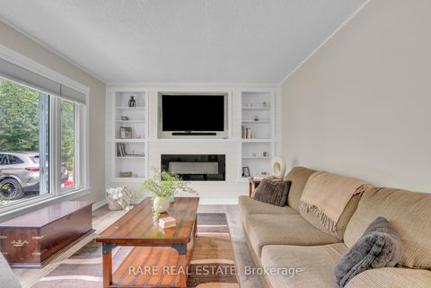 Photo 7 at 1121 Ferrier Avenue, Lefroy, Innisfil Photo 7 at 1121 Ferrier Avenue, Lefroy, Innisfil