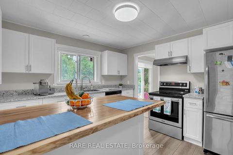 Photo 9 at 1121 Ferrier Avenue, Lefroy, Innisfil