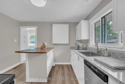 Photo 11 at 1121 Ferrier Avenue, Lefroy, Innisfil Photo 11 at 1121 Ferrier Avenue, Lefroy, Innisfil