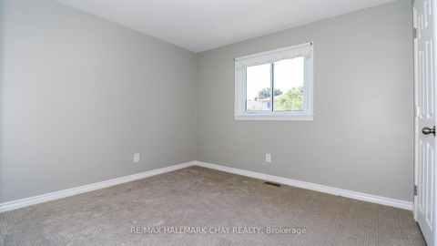 Photo 13 at 71 Briar Road, Allandale Heights, Barrie