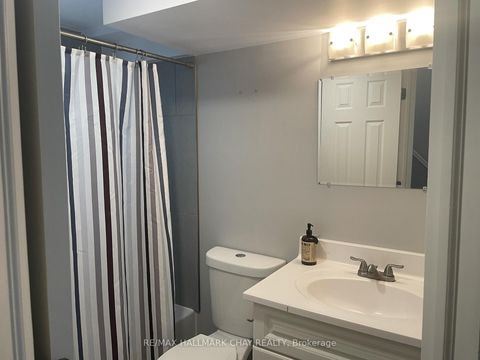 Photo 18 at 71 Briar Road, Allandale Heights, Barrie Photo 18 at 71 Briar Road, Allandale Heights, Barrie