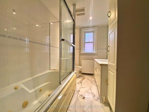 Photo 7 at 147 Winchester Street, South St. James Town, Toronto
