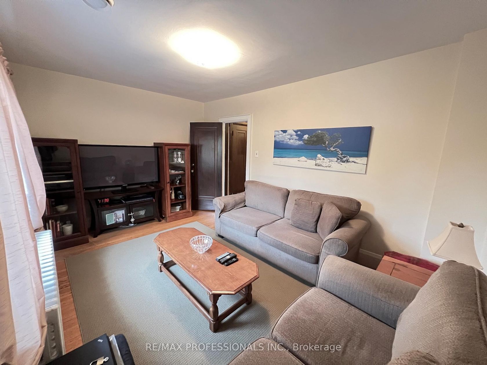 Photo 16 at 33 Chandos Avenue, Junction, Toronto Photo 16 at 33 Chandos Avenue, Junction, Toronto