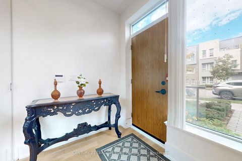 Photo 9 at 115 - 25 Adra Grado Way, Bayview Village, Toronto