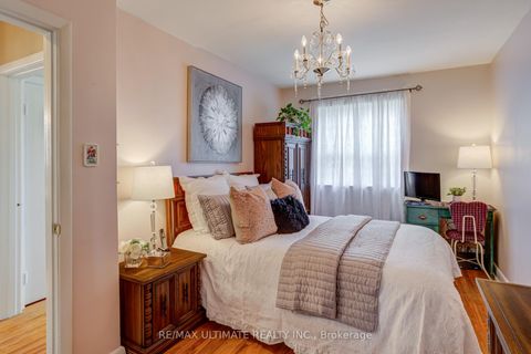 Photo 22 at 29 Clapperton Avenue, Birchmount, Toronto