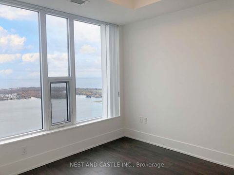 Photo 13 at 5807 - 10 York Street, Waterfront Communities C1, Toronto