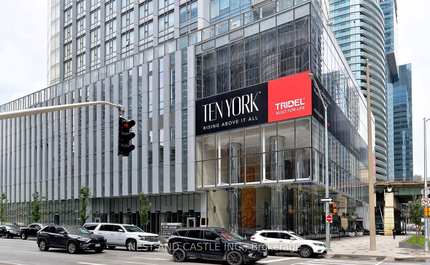 5807 - 10 York Street, Waterfront Communities C1, Toronto photo number 2