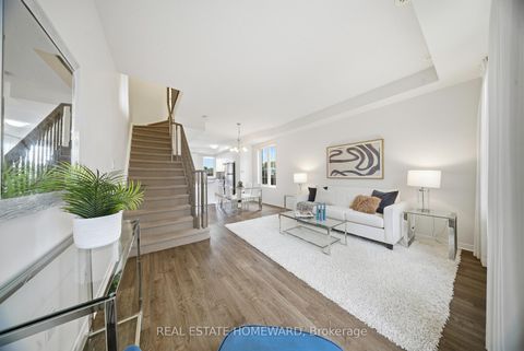 Photo 6 at 20 - 4707 Kingston Road, West Hill, Toronto