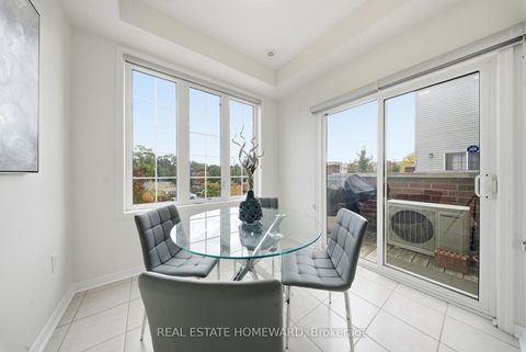 Photo 11 at 20 - 4707 Kingston Road, West Hill, Toronto