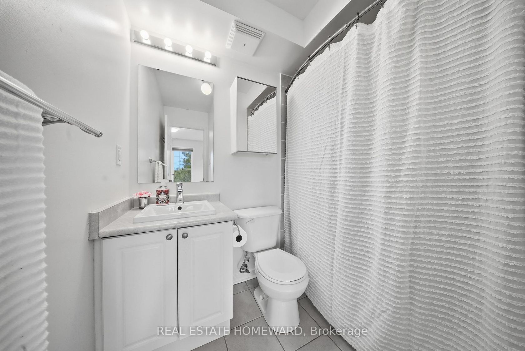 Photo 17 at 20 - 4707 Kingston Road, West Hill, Toronto Photo 17 at 20 - 4707 Kingston Road, West Hill, Toronto