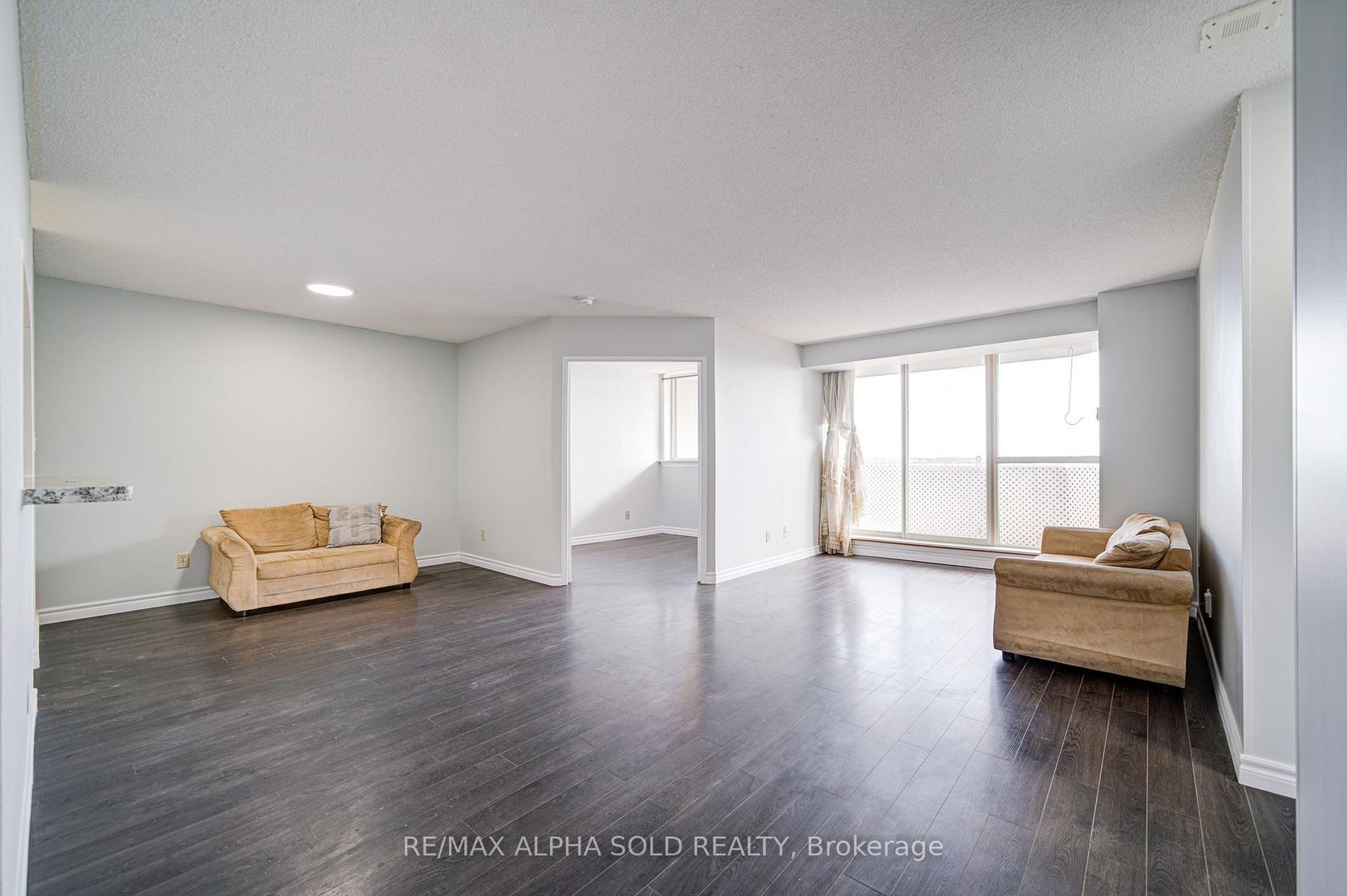 Photo 6 at 1406 - 30 Thunder Grove, Agincourt North, Toronto Photo 6 at 1406 - 30 Thunder Grove, Agincourt North, Toronto