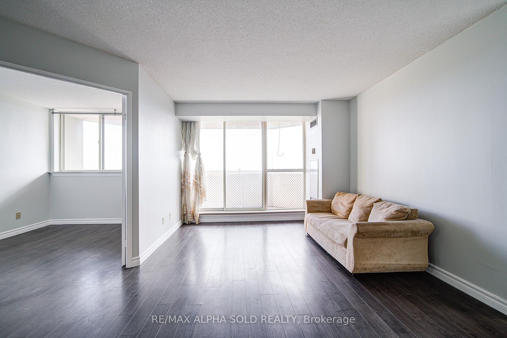 Photo 13 at 1406 - 30 Thunder Grove, Agincourt North, Toronto Photo 13 at 1406 - 30 Thunder Grove, Agincourt North, Toronto