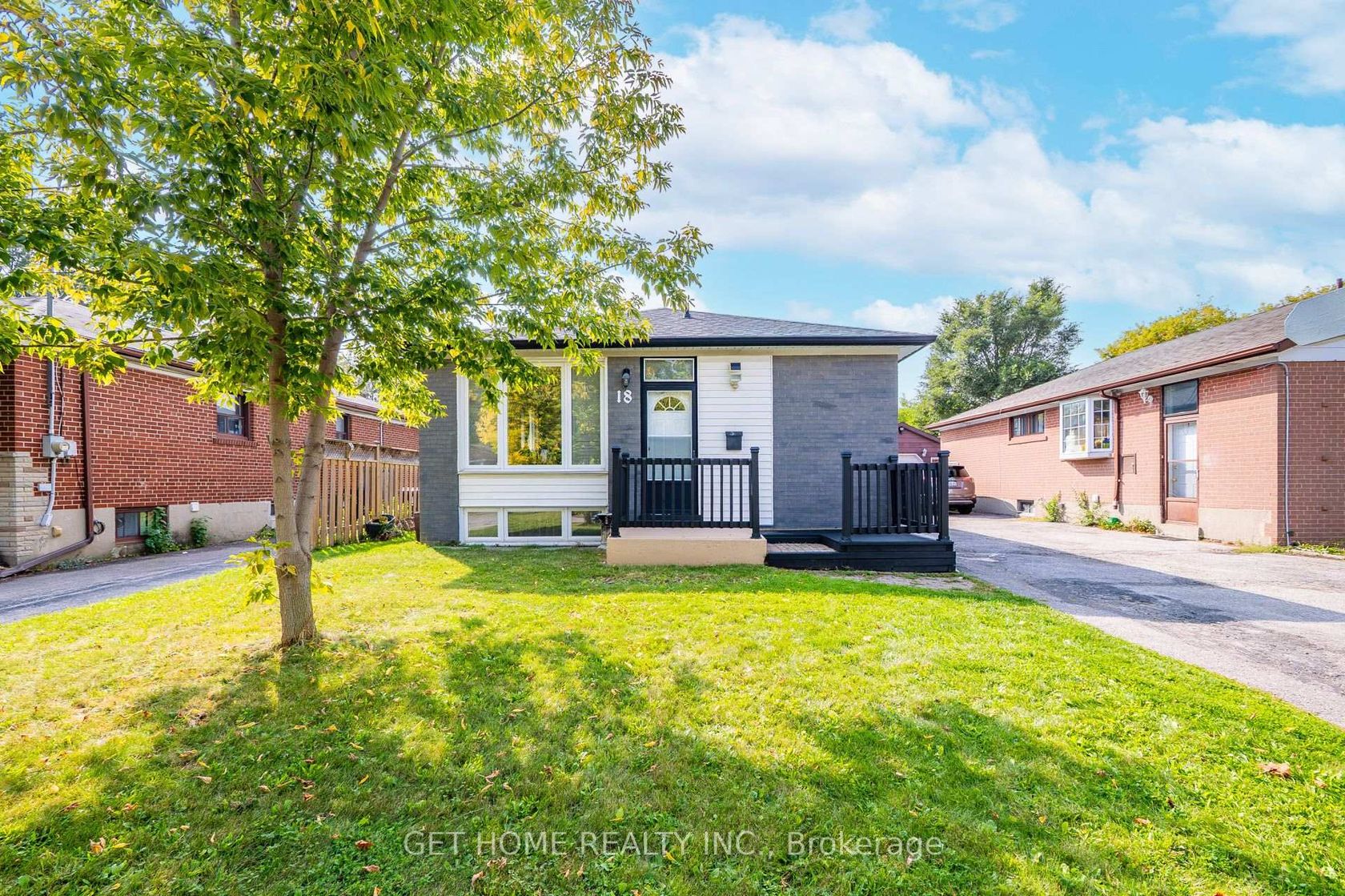 Photo 2 at 18 SHIER Drive, Woburn, Toronto Photo 2 at 18 SHIER Drive, Woburn, Toronto