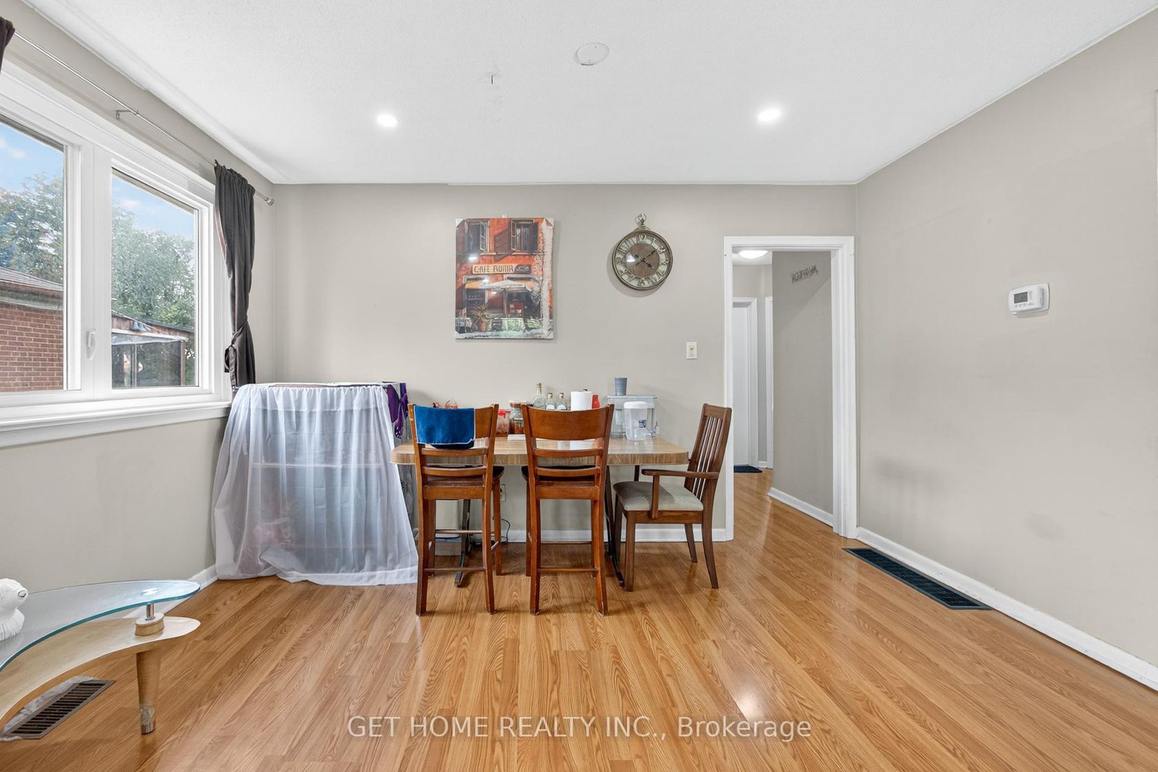 Photo 6 at 18 SHIER Drive, Woburn, Toronto Photo 6 at 18 SHIER Drive, Woburn, Toronto
