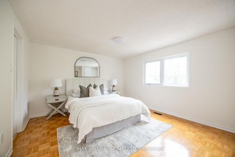 Photo 14 at 12 Outlook Garden Boulevard, Smythe, Toronto Photo 14 at 12 Outlook Garden Boulevard, Smythe, Toronto