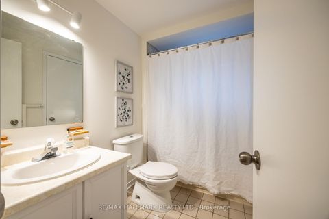 Photo 16 at 12 Outlook Garden Boulevard, Smythe, Toronto Photo 16 at 12 Outlook Garden Boulevard, Smythe, Toronto