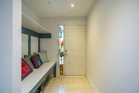 Photo 8 at 111 Milestone Crescent, Aurora Village, Aurora Photo 8 at 111 Milestone Crescent, Aurora Village, Aurora