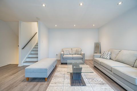 Photo 23 at 111 Milestone Crescent, Aurora Village, Aurora Photo 23 at 111 Milestone Crescent, Aurora Village, Aurora