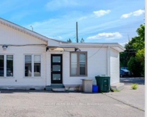 Photo 1 at 192 King Road, Oak Ridges, Richmond Hill