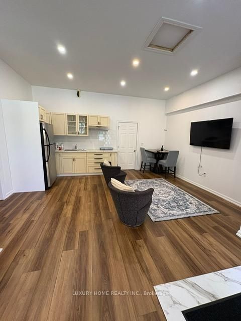 Photo 8 at 192 King Road, Oak Ridges, Richmond Hill