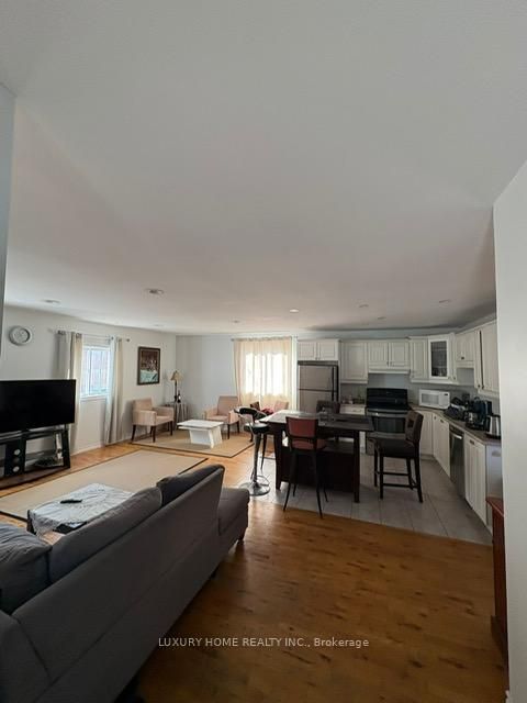 Photo 10 at 192 King Road, Oak Ridges, Richmond Hill