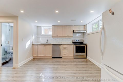 Photo 16 at 24 Evanston Drive, Bathurst Manor, Toronto