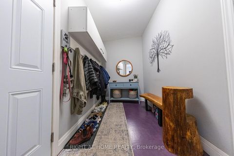 Photo 14 at 27 Bigwin Drive, Aurora Heights, Aurora