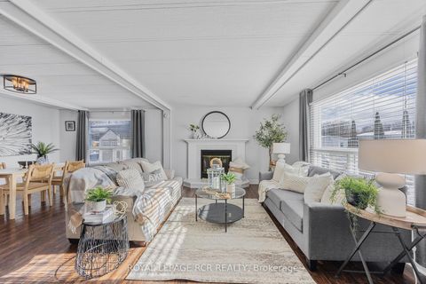 Photo 9 at 4 Linden Lane, Rural Innisfil, Innisfil