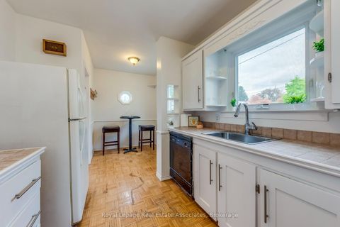 Photo 18 at 21 Brenton Street, Crescent Town, Toronto
