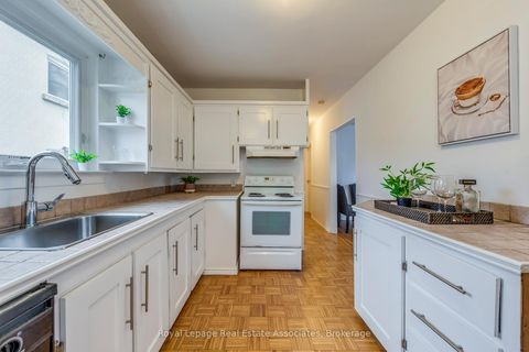 Photo 19 at 21 Brenton Street, Crescent Town, Toronto