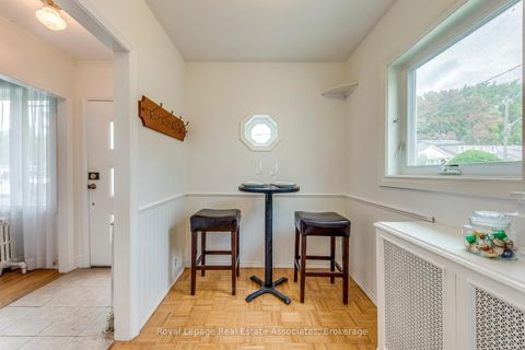 Photo 22 at 21 Brenton Street, Crescent Town, Toronto