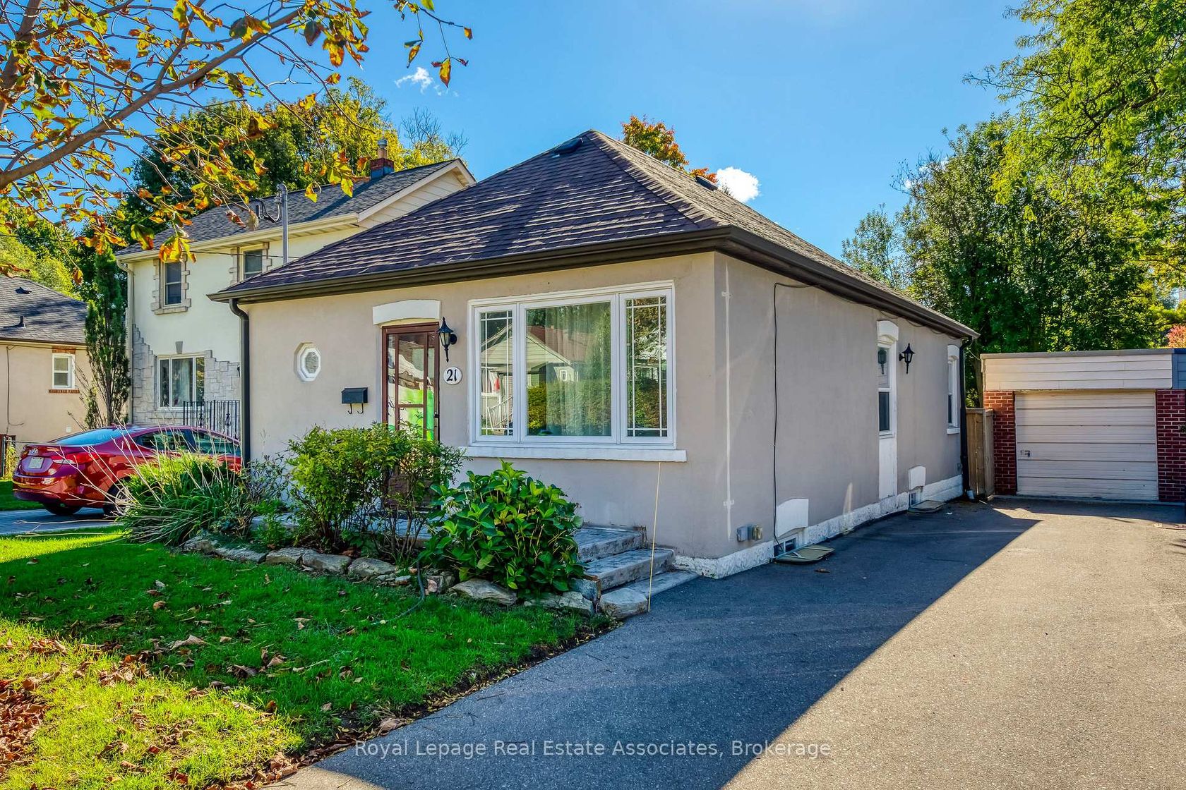 Photo 0 at 21 Brenton Street, Crescent Town, Toronto Photo 0 at 21 Brenton Street, Crescent Town, Toronto
