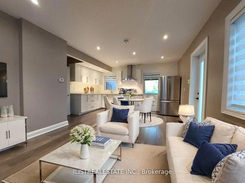 Photo 3 at 43 Anaconda Avenue, Birchmount, Toronto
