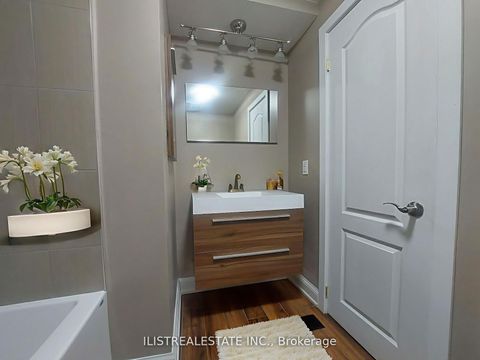 Photo 8 at 43 Anaconda Avenue, Birchmount, Toronto
