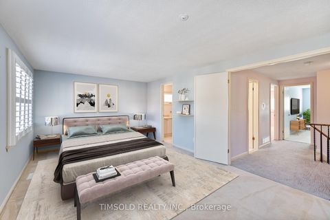 Photo 18 at 47 Carolbreen Square, Agincourt North, Toronto