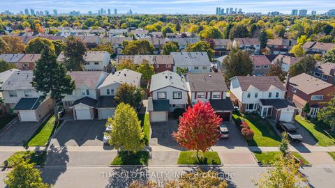 Photo 28 at 47 Carolbreen Square, Agincourt North, Toronto