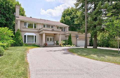 Photo 0 at 7 Sulgrave Crescent, Windfields, Toronto