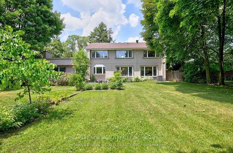 Photo 39 at 7 Sulgrave Crescent, Windfields, Toronto