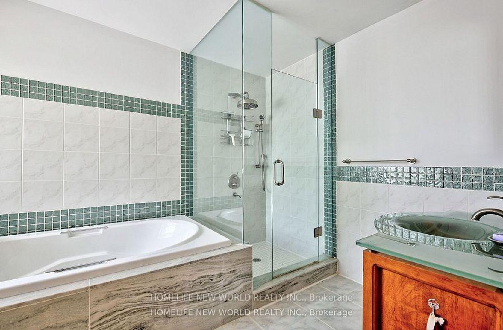 Photo 27 at 7 Sulgrave Crescent, Windfields, Toronto Photo 27 at 7 Sulgrave Crescent, Windfields, Toronto