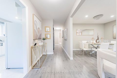 Photo 12 at 109 Meadowbank Road, Leslie Valley, Newmarket