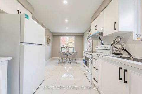 Photo 23 at 109 Meadowbank Road, Leslie Valley, Newmarket