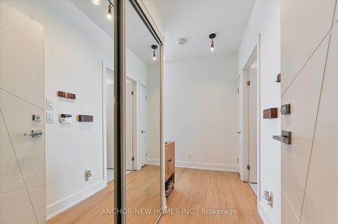 Photo 5 at 4402 - 12 York Street, Waterfront Communities C1, Toronto