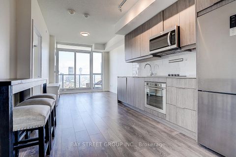 Photo 7 at 1606 - 32 Forest Manor Road, Henry Farm, Toronto